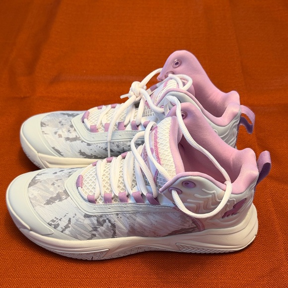 Moolah Grey - Purple Press Break V2 Sneakers youth size 7